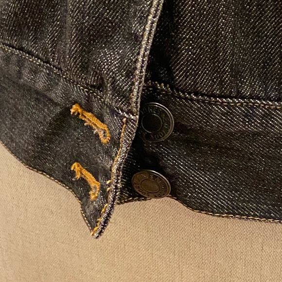 Jones New York Black Wash Denim Jean Jacket with Denim Flower Appliqué’s/Size M - Picture 6 of 14